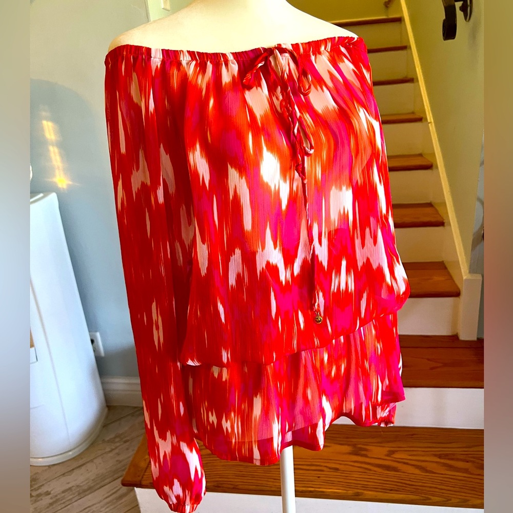 Pretty little blouse/ beach cover